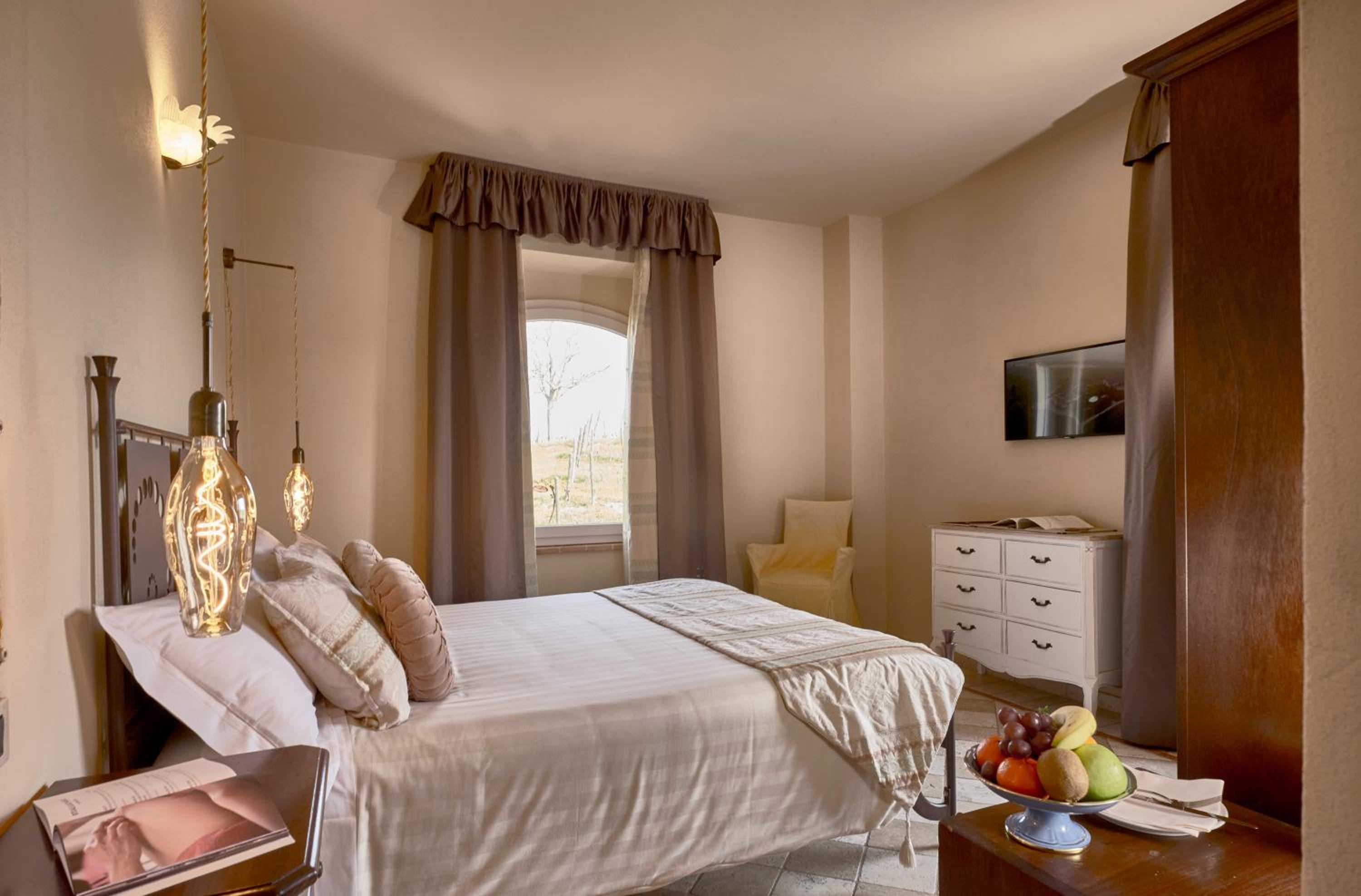 Double or Twin Room - Photo 1