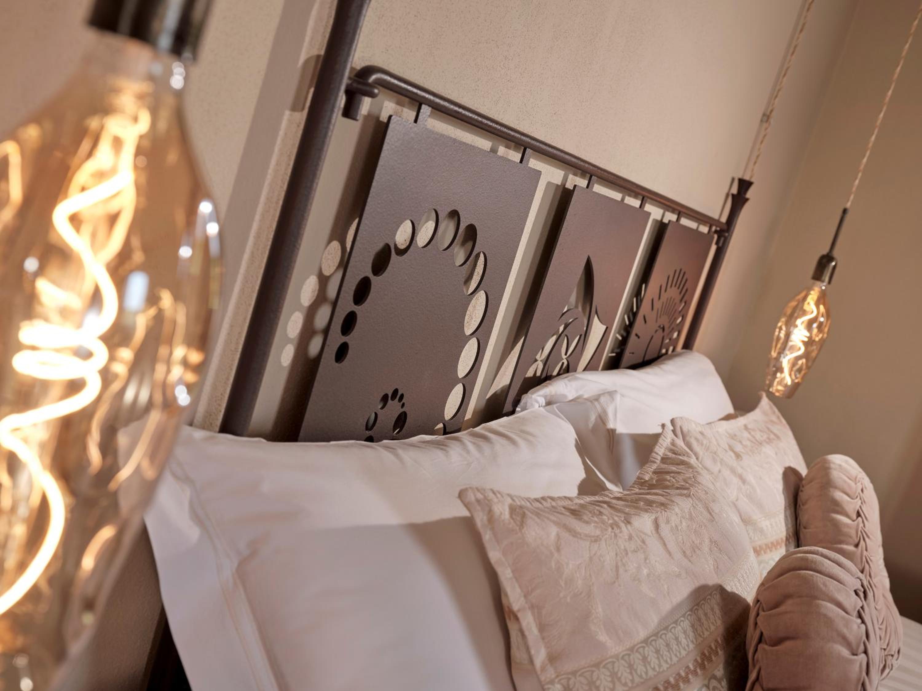 Double or Twin Room - Photo 4