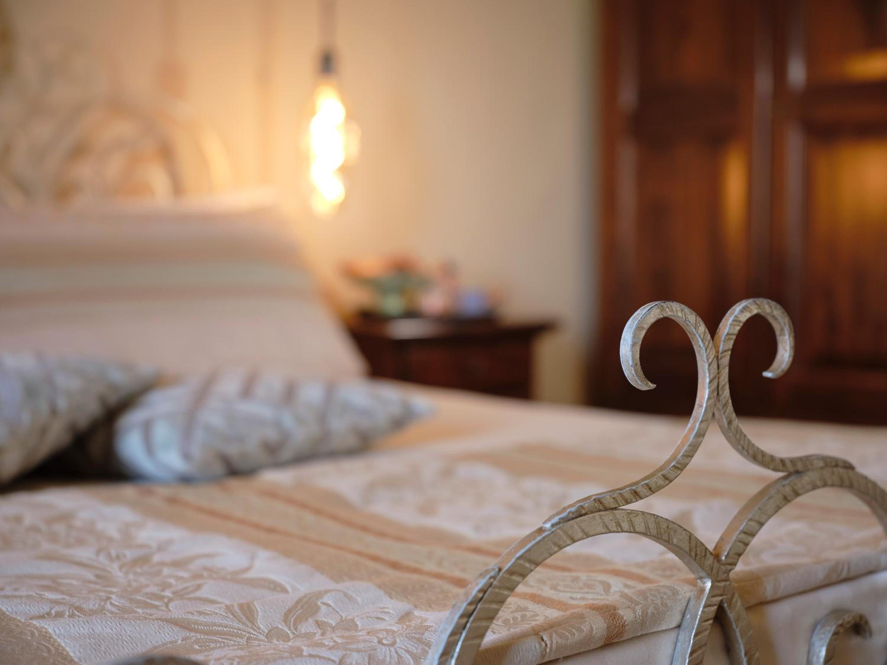 Double or Twin Room - Photo 6