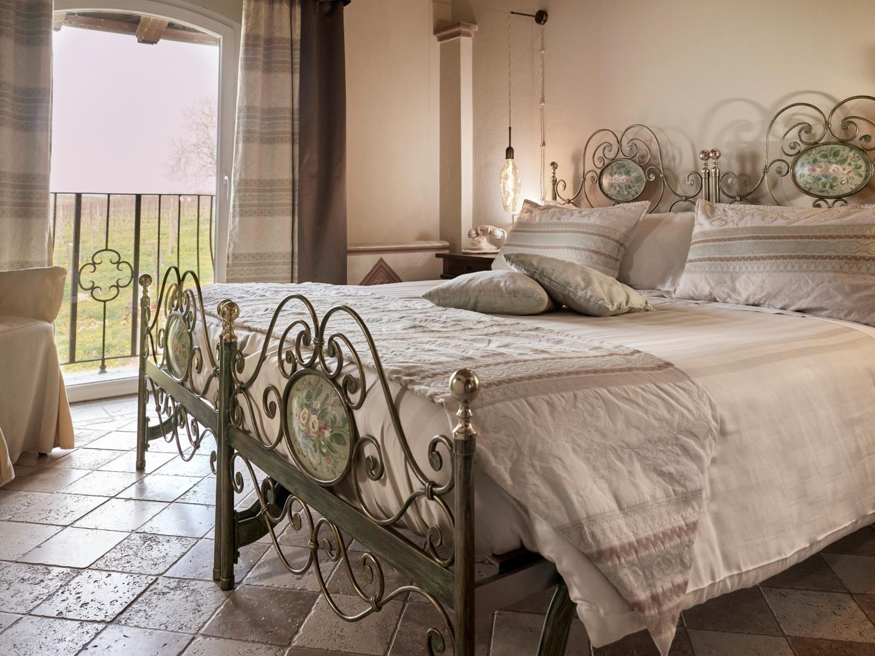 Superior Double or Twin Room - Photo 4