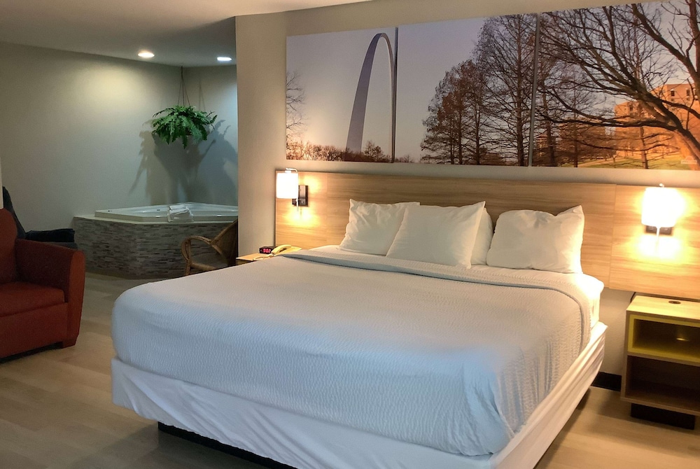 Studio Suite, 1 King Bed, Non Smoking - Photo 6