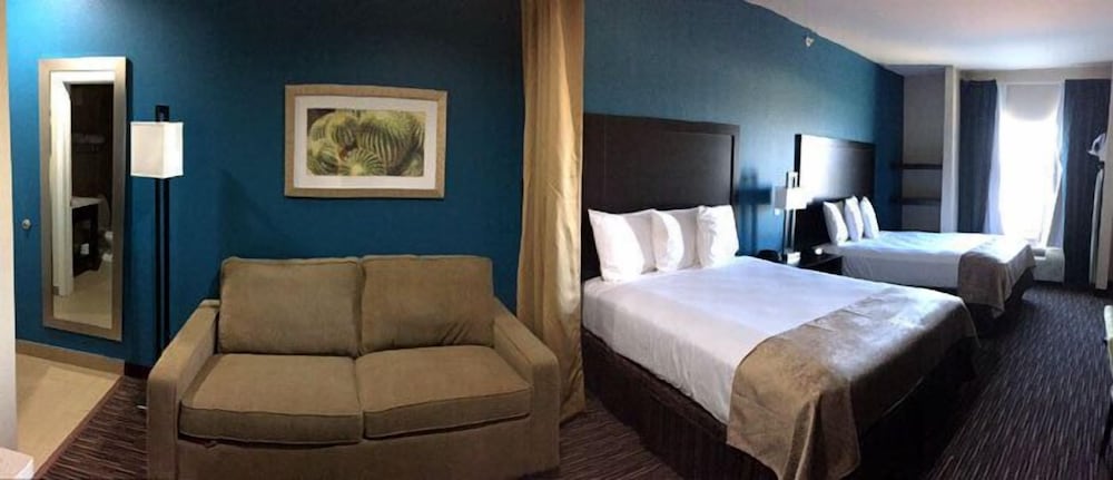 Deluxe Studio, 2 Queen Beds photo 1