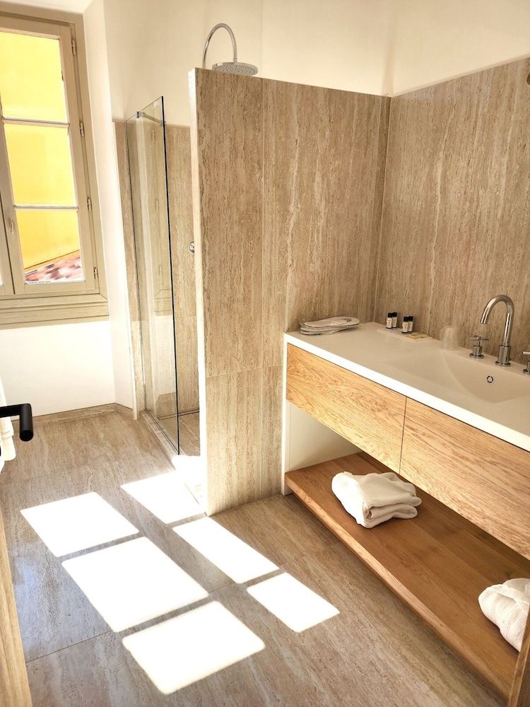 Junior Suite, Balcony photo 3