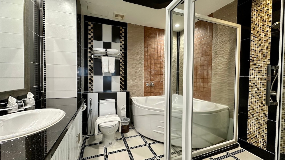 Deluxe Suite - Twins photo 2