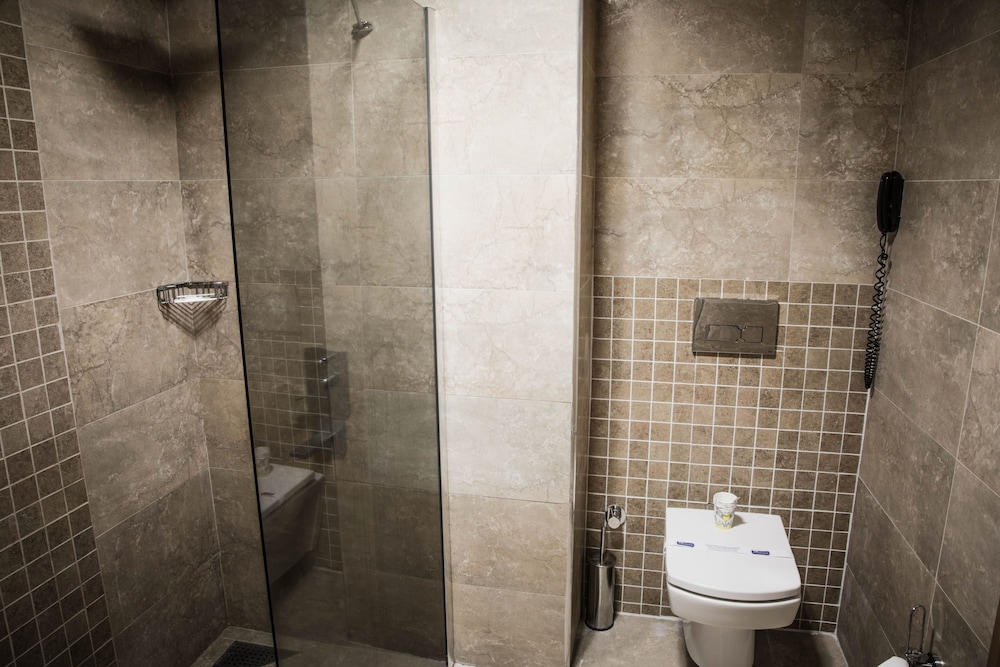 Standard Twin Room, Accessible, Smoking photo 2