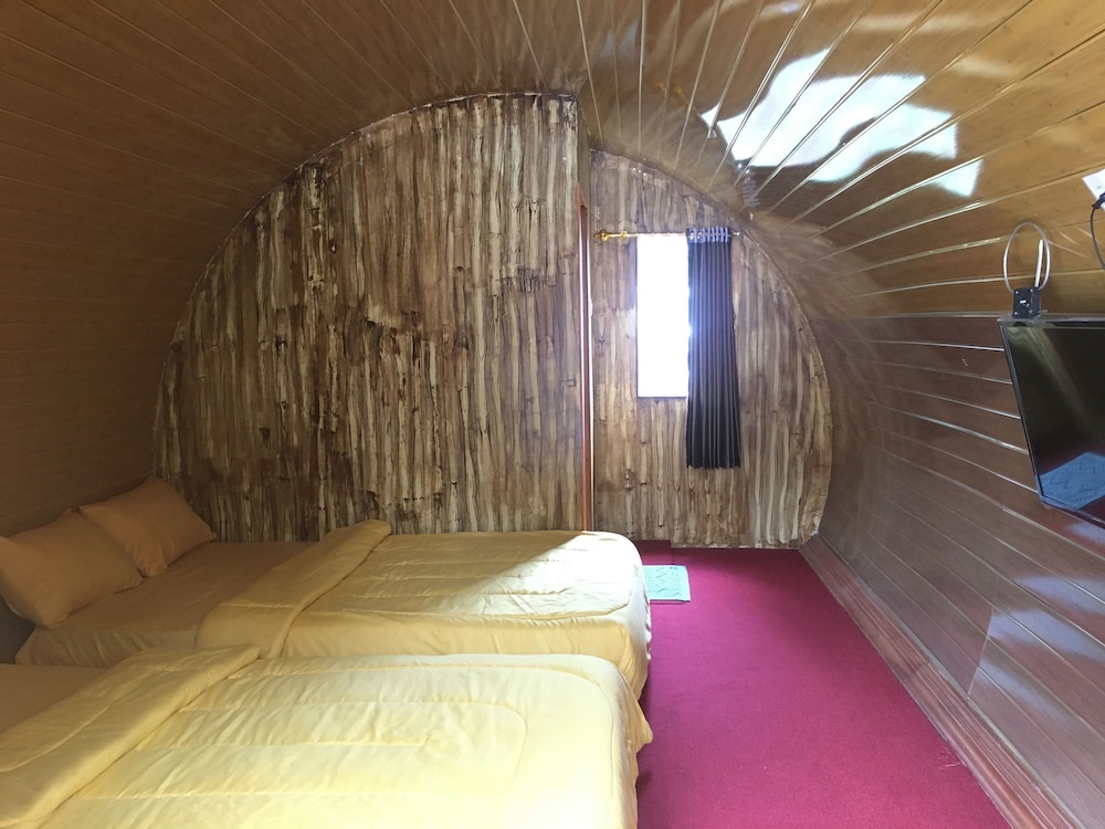 Super Glamping