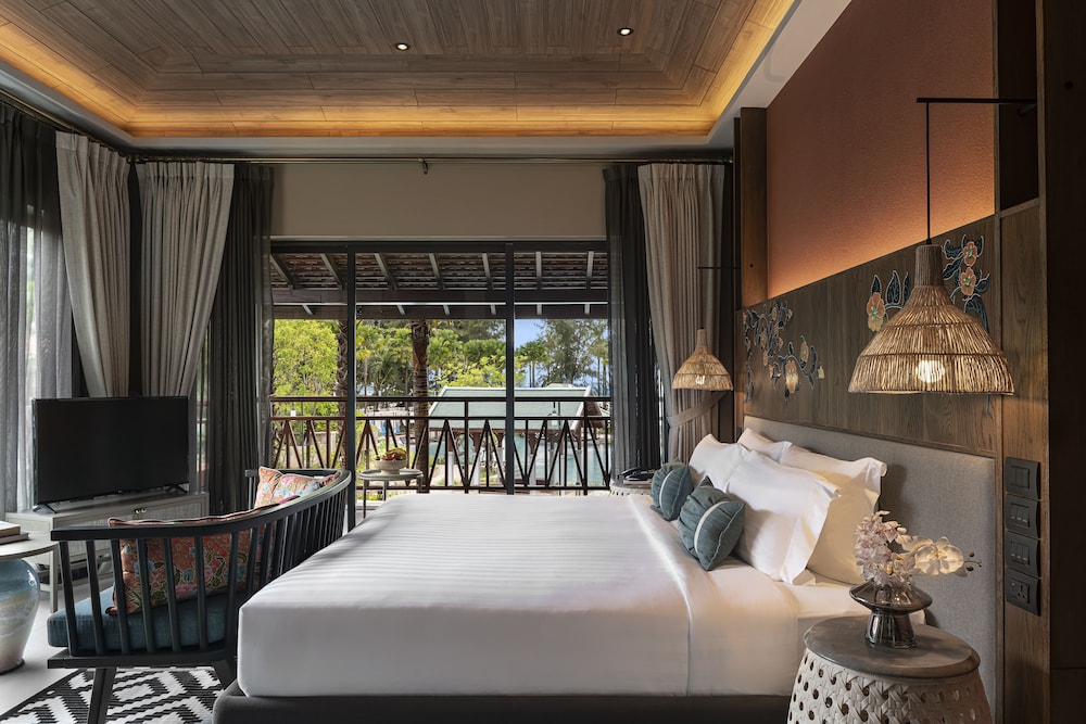 Deluxe Room, 1 King Bed