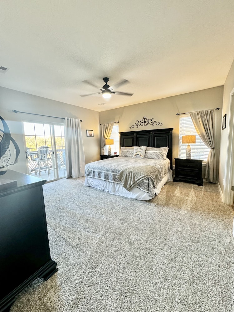 Condo, 3 Bedrooms photo 1