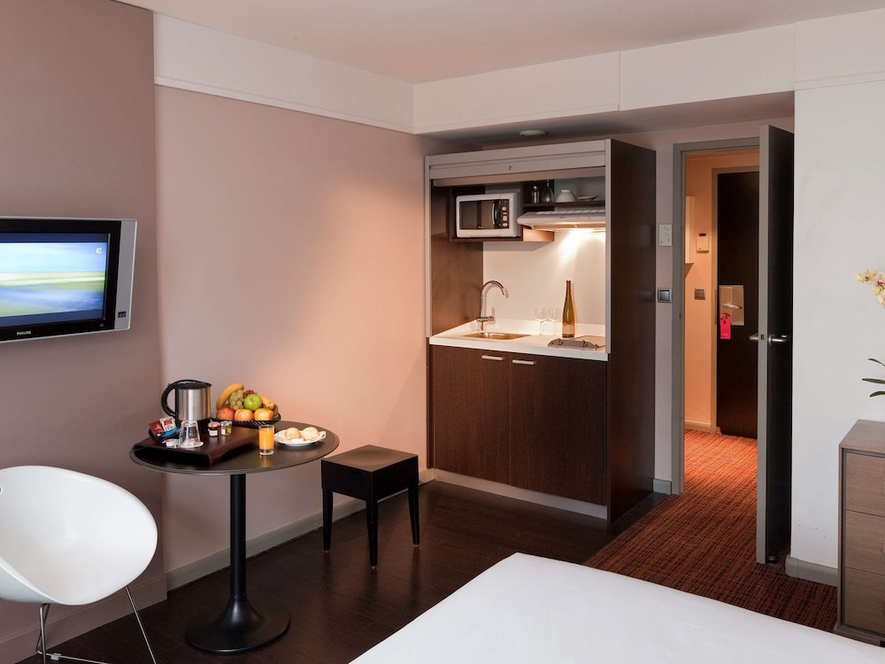 Standard Studio, Multiple Beds - Photo 1