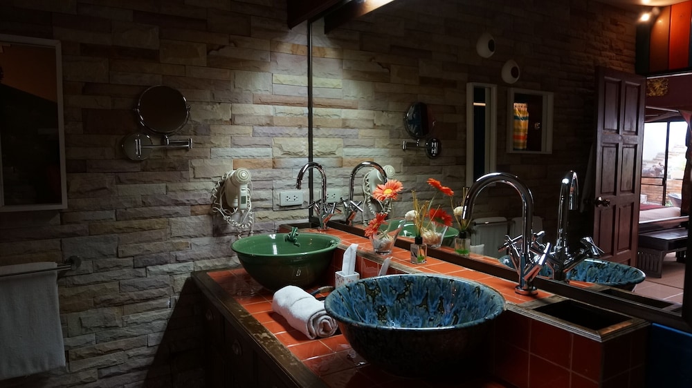 Junior Suite - Photo 13