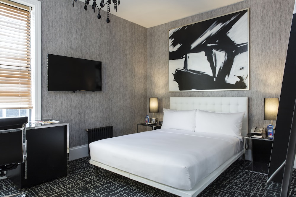 Room, 1 Queen Bed, Accessible photo 2
