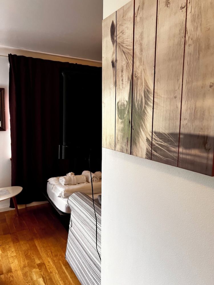 Deluxe Triple Room, Private Bathroom, Mountain View photo 3