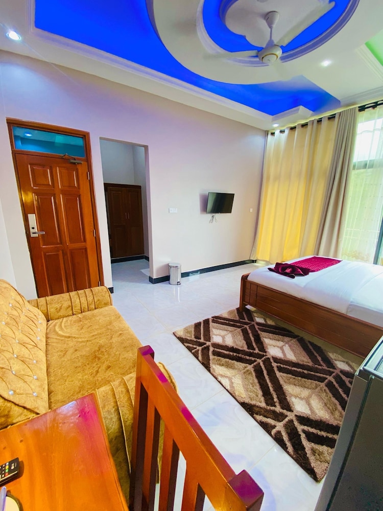 Executive Room, City View