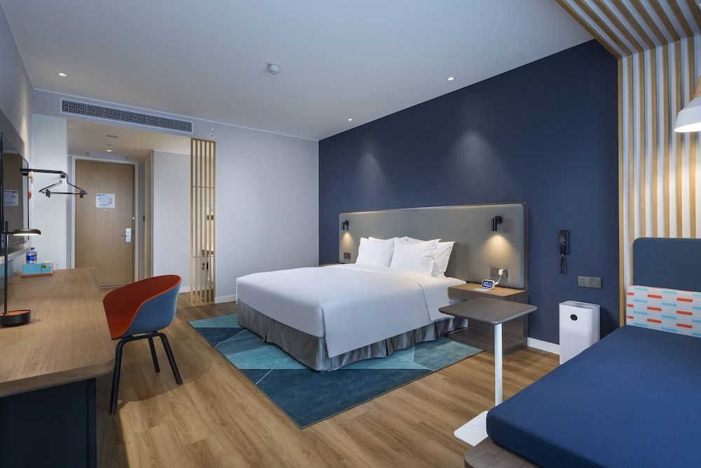 Standard Room, 2 Twin Beds, Garden View (Minifridge)