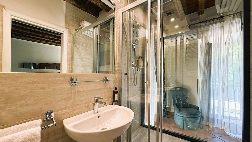 Deluxe Double Room, Terrace photo 2