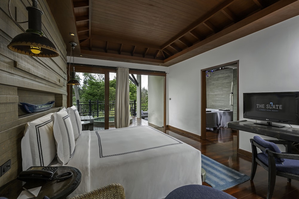 Two Bedroom Pearl Shell Suite photo 2