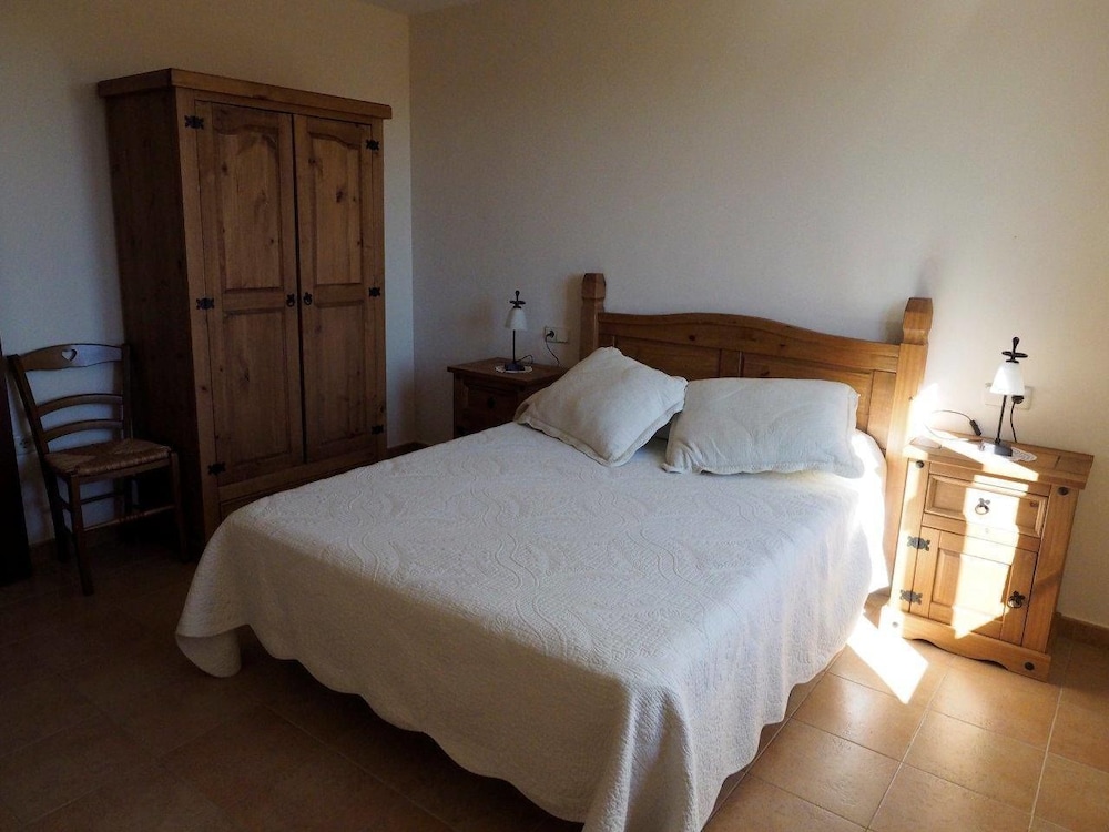 Double or Twin Room photo 2