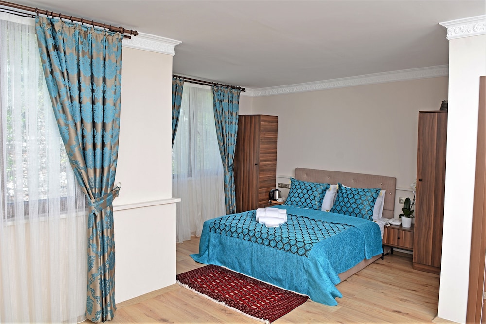 Family Quadruple Room, Garden View photo 2