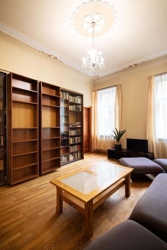 Riga City Family 4 Bedroom Apartment (Brivibas iela 52) photo 2