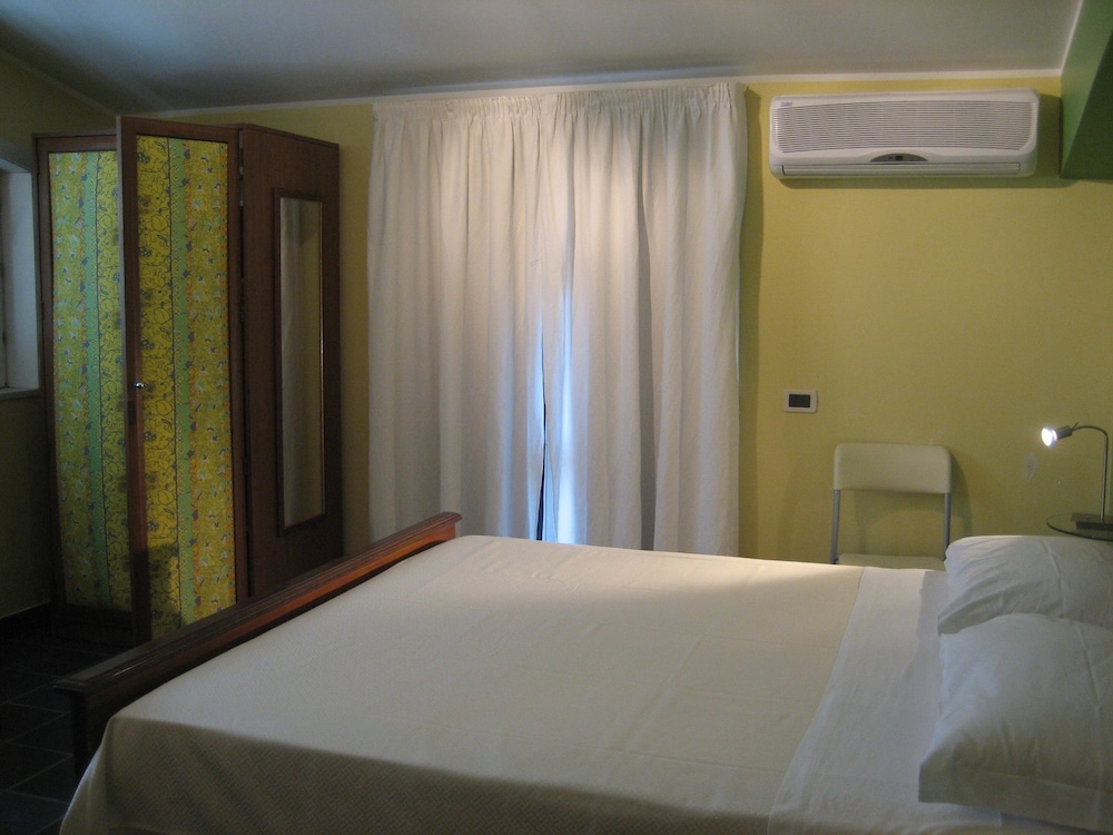 Quadruple Room photo 1