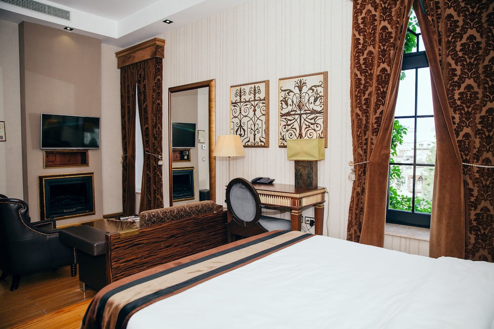Signature Double Room photo 1