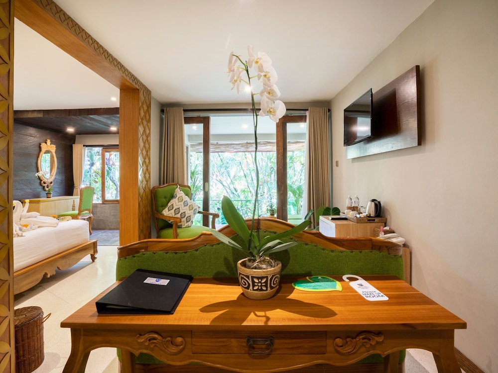 Suite - Photo 9