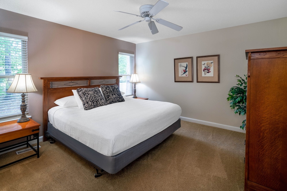 Basic Room, 1 Bedroom, Non Smoking photo 2