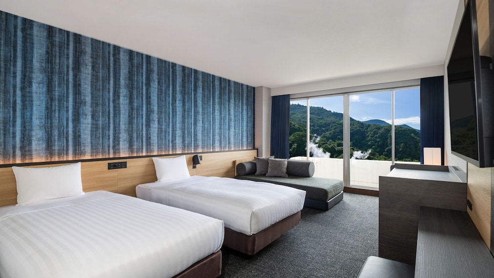 Deluxe Triple Room (Yukemuri View), Non Smoking