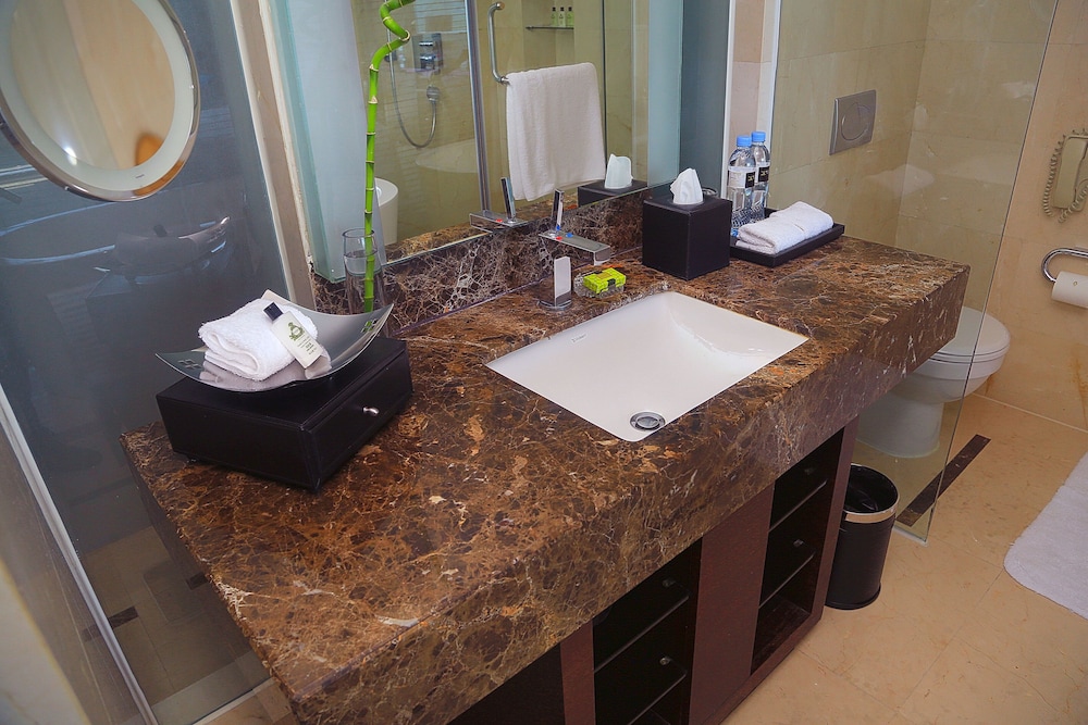 Classic Room, 2 Twin Beds, City View - Photo 3