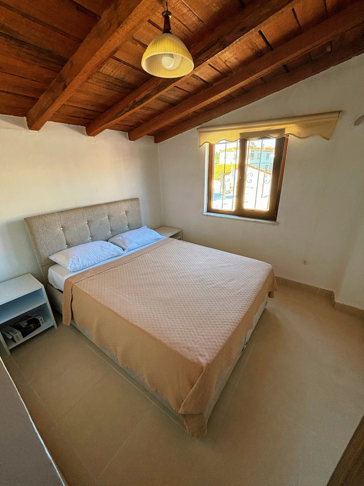 Comfort Double Room, Private Bathroom photo 1
