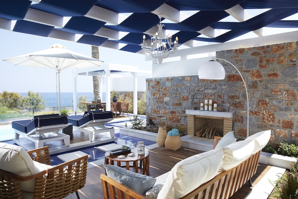 Beachfront Royal Villa with Private Pool and Hot Tub