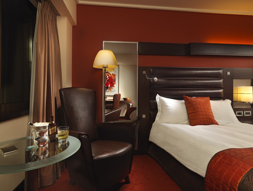 Standard Room, 2 Double Beds, Non Smoking photo 3