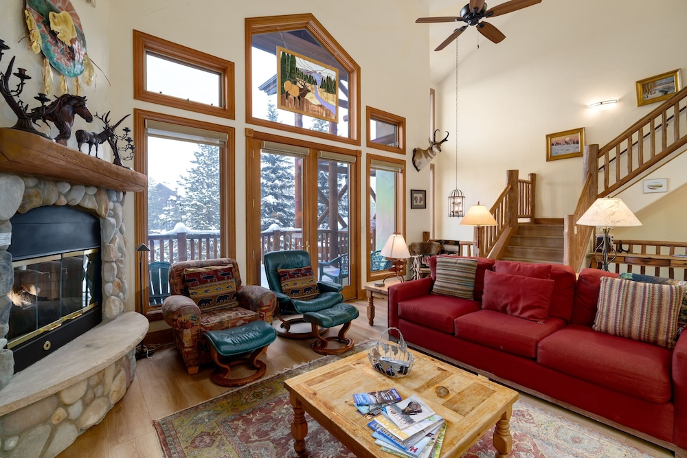 Townhome, 3 Bedrooms photo 1
