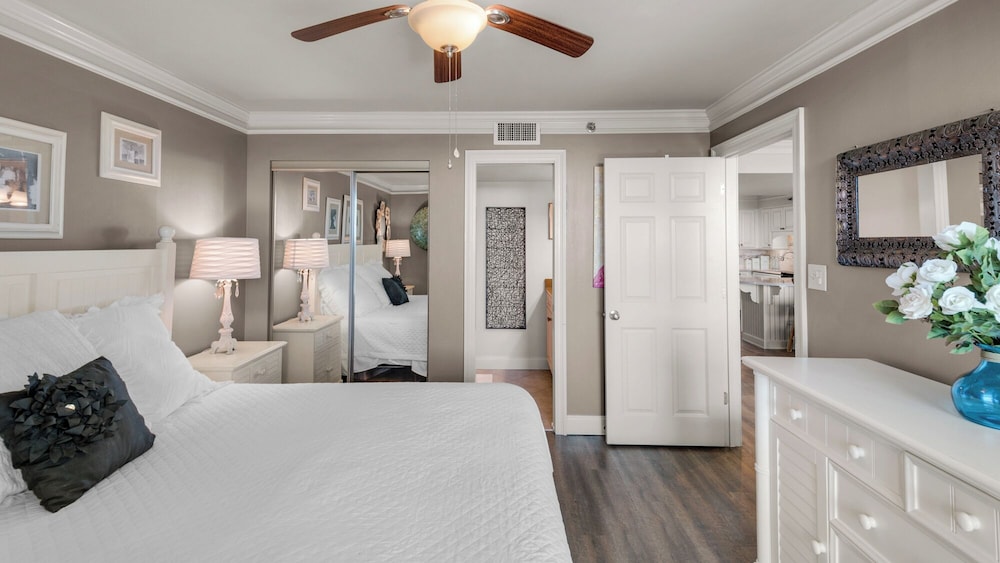 Condo, Multiple Beds, Patio, Ocean View (Beachcrest 102) photo 1