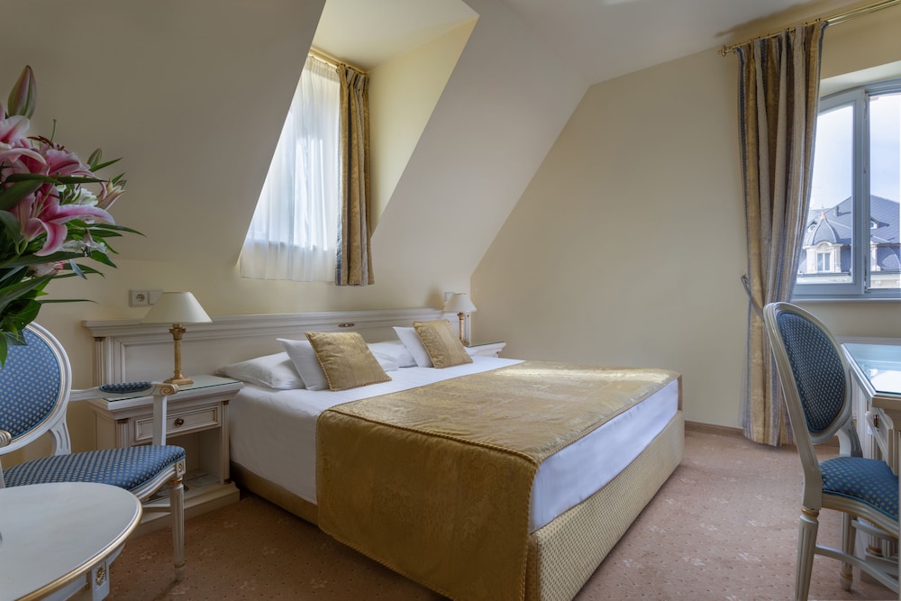 Superior Double Room - Photo 2