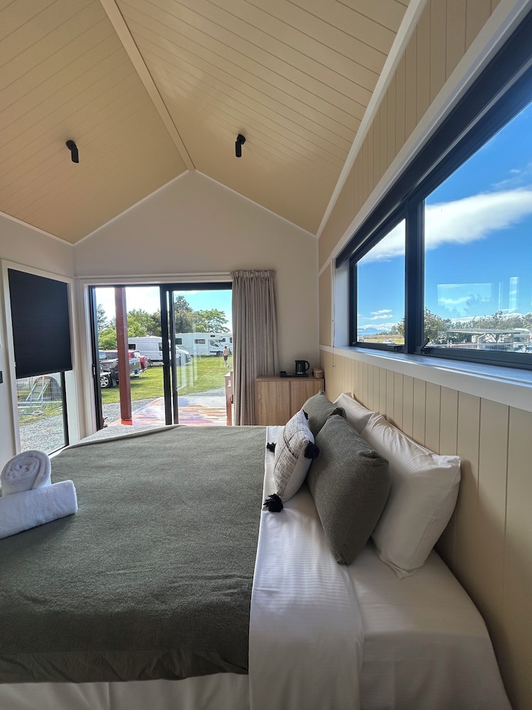 Premium Cabin photo 2