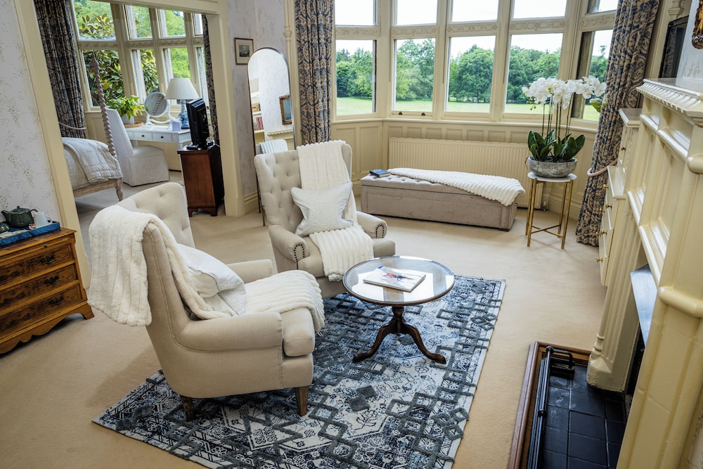 Luxury Suite photo 3