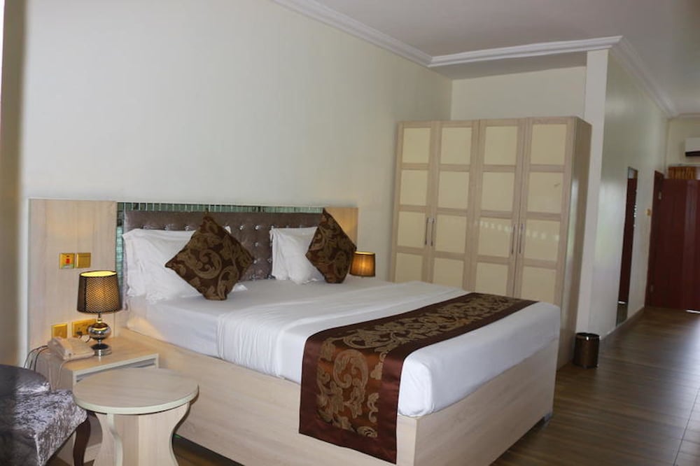 Executive Room photo 3