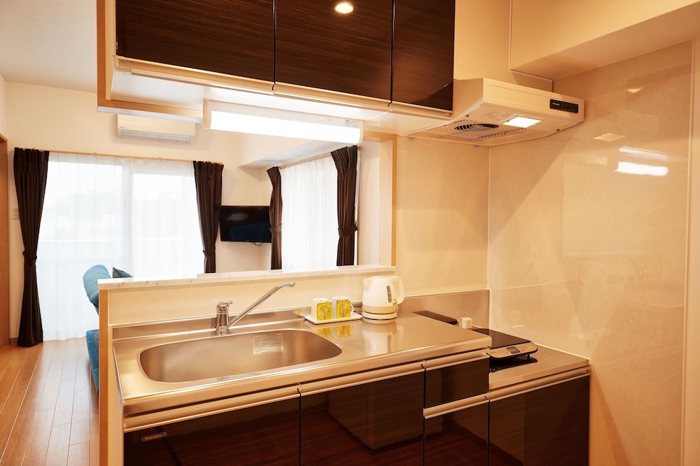 Twin Room - Photo 13