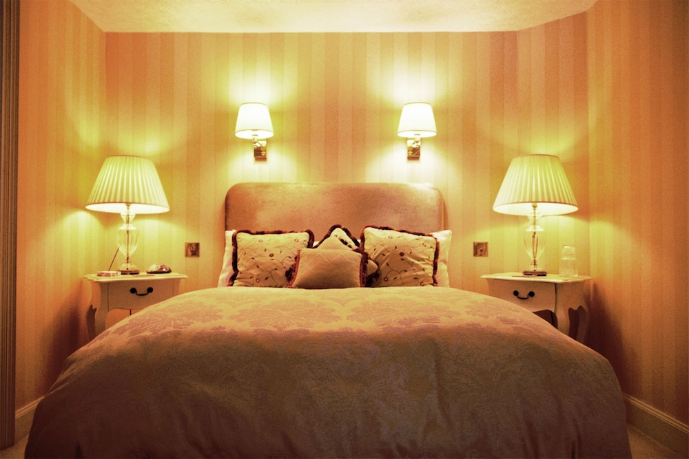 Economy Double Room, 1 Double Bed - Photo 3