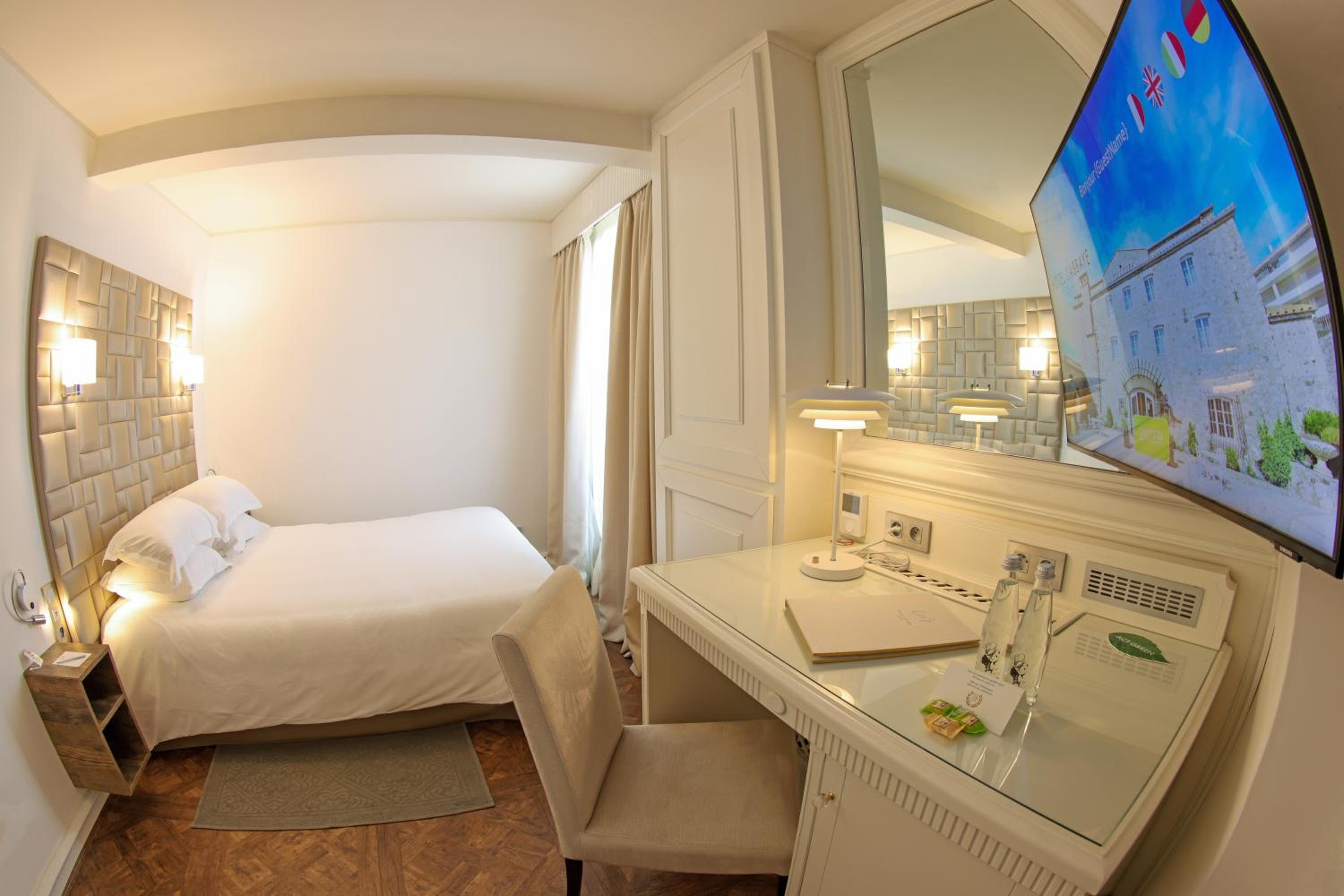 Terrace room with citadel and sea view photo 3