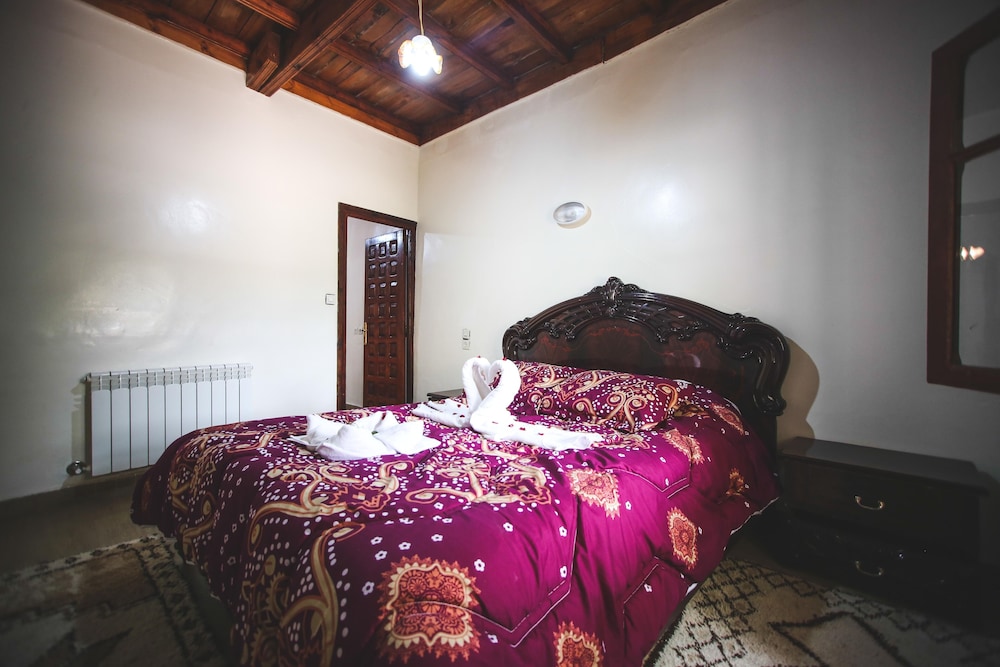 Basic Double Room photo 3