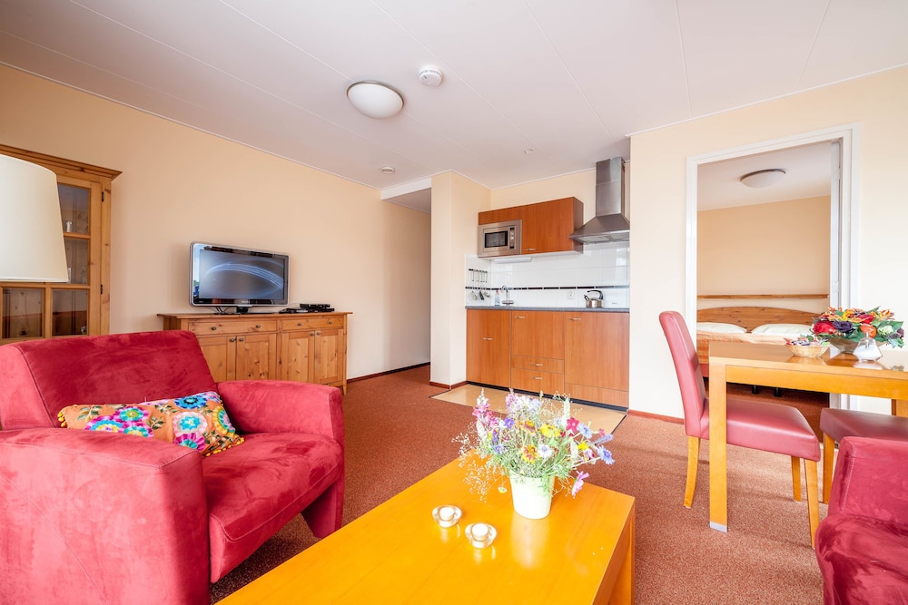 Comfort Apartment, 1 Bedroom, Balcony (14)