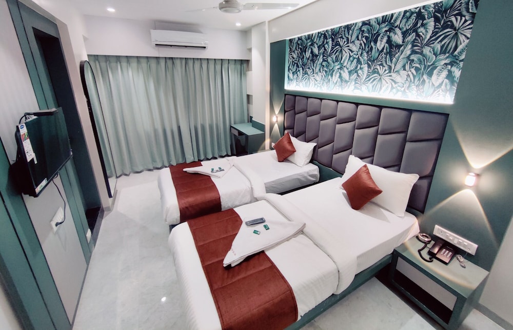 Executive Room
