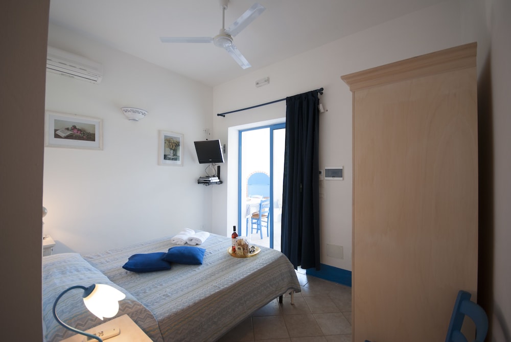 Panoramic Studio, Sea View