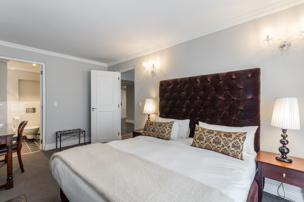 Luxury Apartment, 3 Bedrooms photo 3