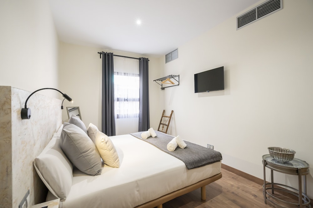 Superior Room - Photo 3