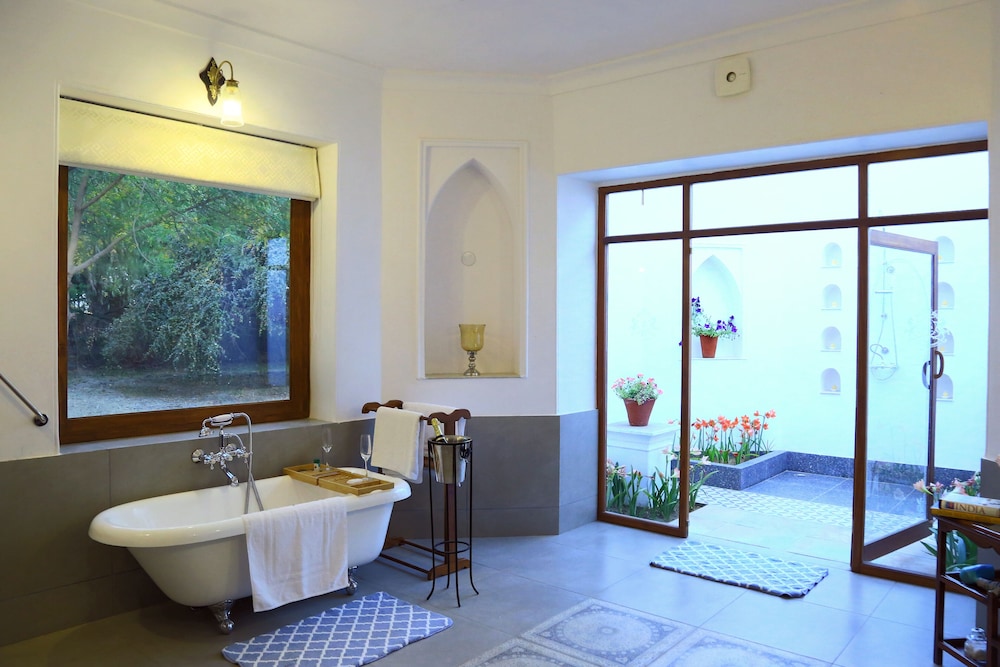 Luxury Studio Suite photo 2