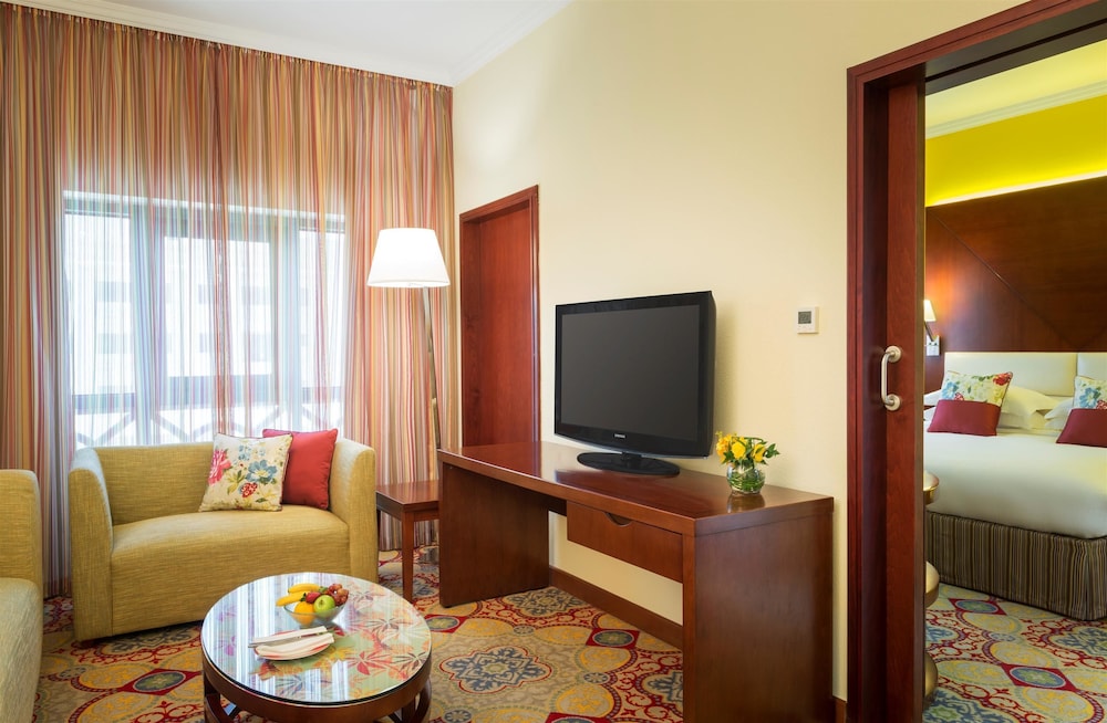 Executive Suite photo 2