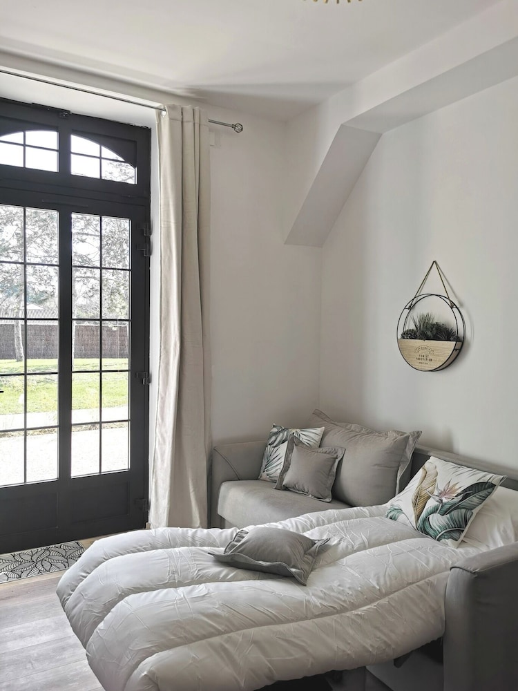 Family Triple Room, Garden View photo 2